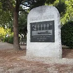 Гостевой дом Chateau Du Comte Saint-Nazaire-d'Aude