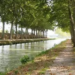 Гостевой дом Chateau Du Comte 3*