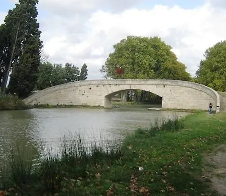 Гостевой дом Chateau Du Comte 3*