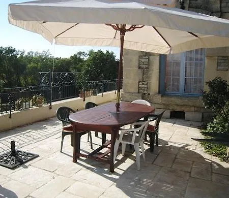 Maison d'hôtes Chateau Du Comte 3*